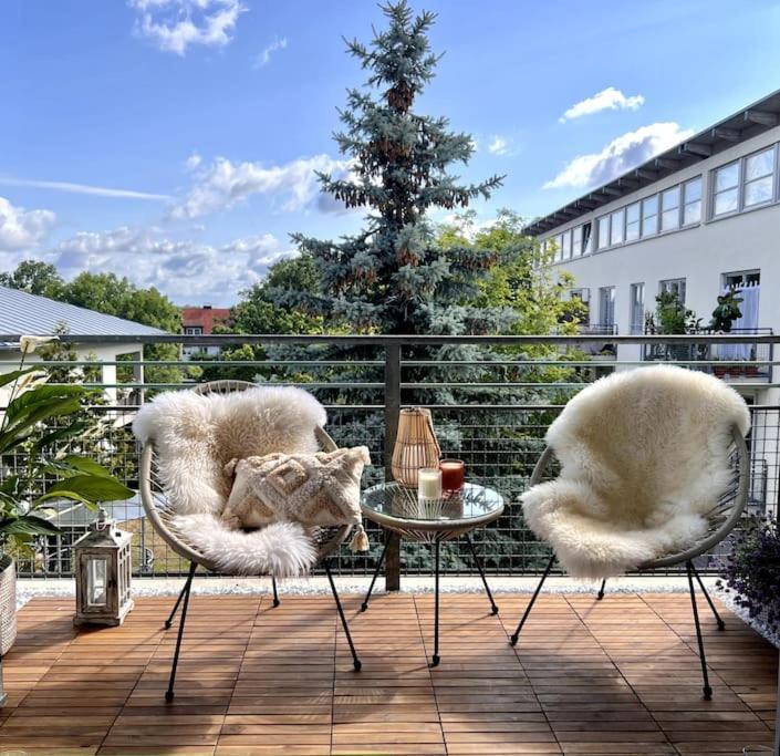 Bali Home Stylische Wohnung Mit Terrasse Schönefeld Exteriér fotografie
