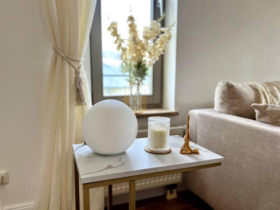 Bali Home Stylische Wohnung Mit Terrasse Schönefeld Exteriér fotografie