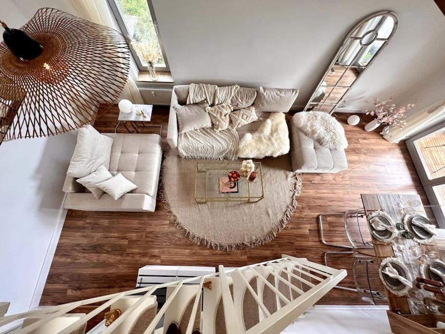 Bali Home Stylische Wohnung Mit Terrasse Schönefeld Exteriér fotografie