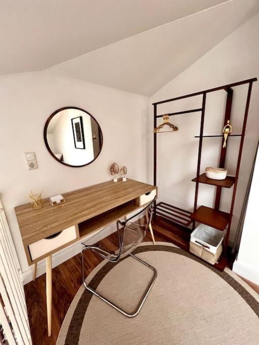 Bali Home Stylische Wohnung Mit Terrasse Schönefeld Exteriér fotografie
